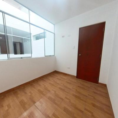 VENTA DE DEPARTAMENTOS DE ESTRENO EN URB. SANTA MARGARITA, LA VICTORIA